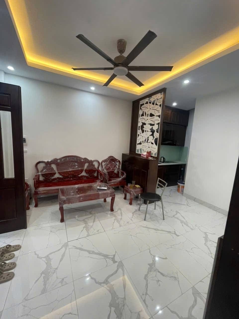 BÁN NHÀ LÒ ĐÚC HAI BÀ TRƯNG - 36M 5T MT 6M - 15M RA PHỐ NHÀ XÂY MỚI THANG MÁY 5 PHÚT LÊN HỒ HOÀN KIẾM