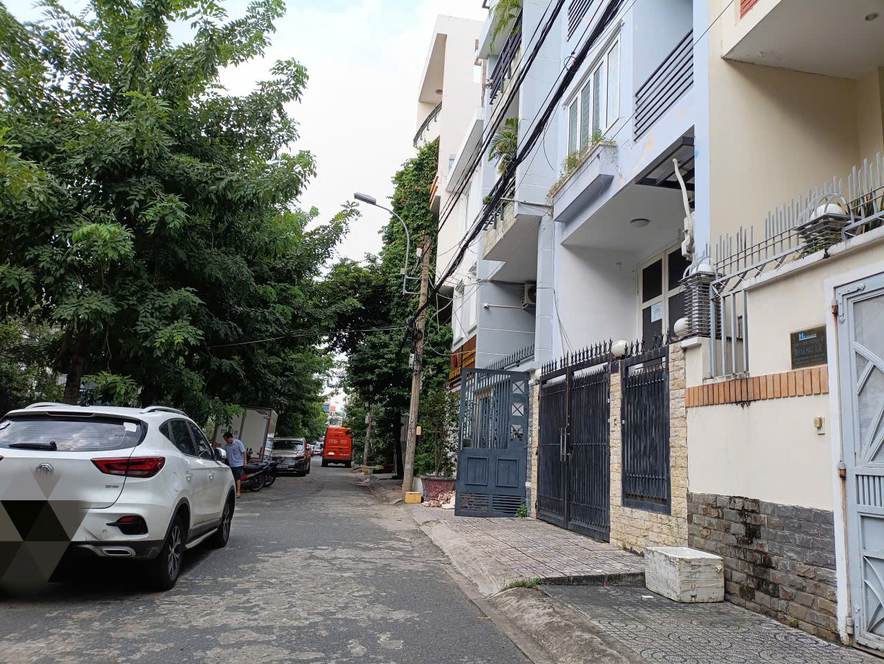 BÁN NHÀ TÂN HOÁ GẦN VÒNG XOAY PHÚ LÂM QUẬN 6 , 4.5x12M 3 TẦNG CHỈ 4 Tỷ Nhỉnh