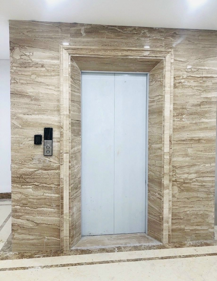 Cho thuê nhà mới, căn góc, 104m2_ 5T; vỉa hè, Nguyễn Khánh Toàn-30 Tr