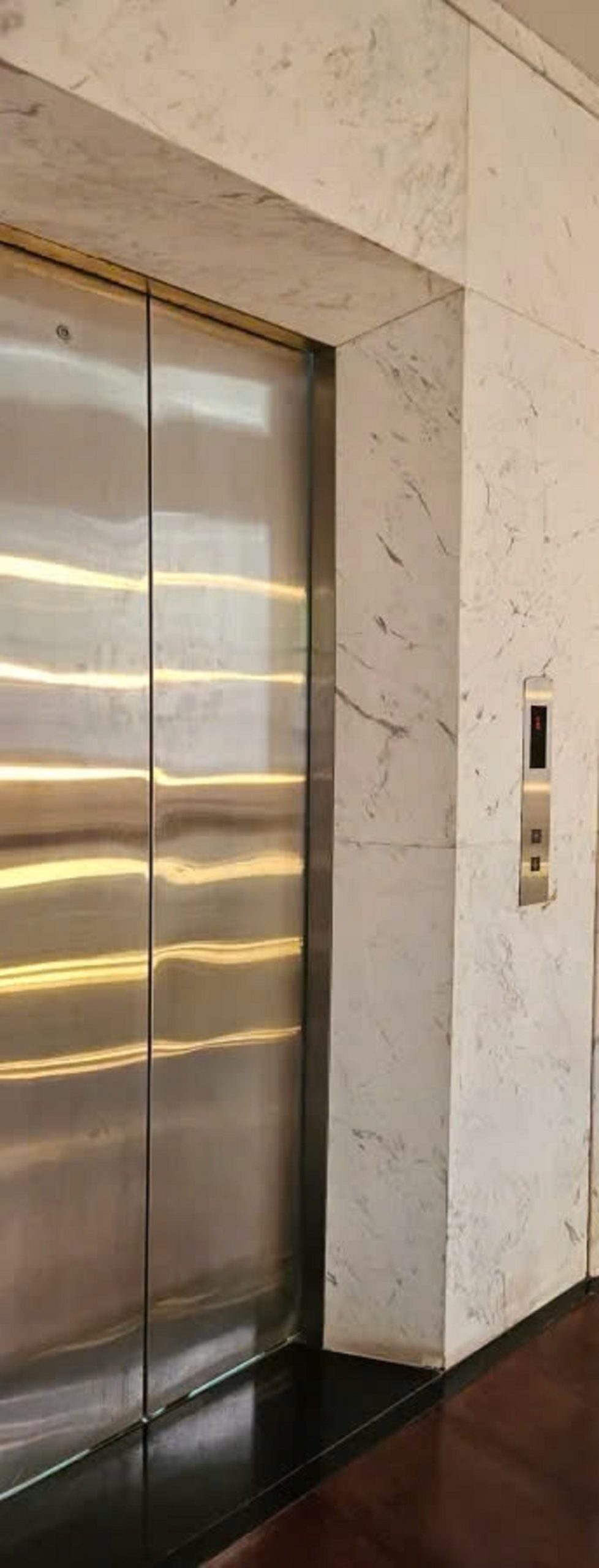 Mình cho thuê nhà mới, hai cửa đi, 101m2_ 5T; vỉa hè, Minh Khai-30 Tr