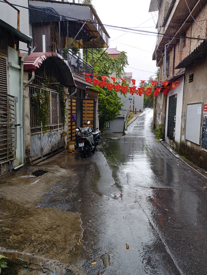 BÁN ĐẤT NGỌC THỤY 47M2 ĐẦU PHỐ NGỌC THỤY Ô TÔ ĐỖ CỬA 5.5 TỶ.CÓ THƯƠNG LƯỢNG.