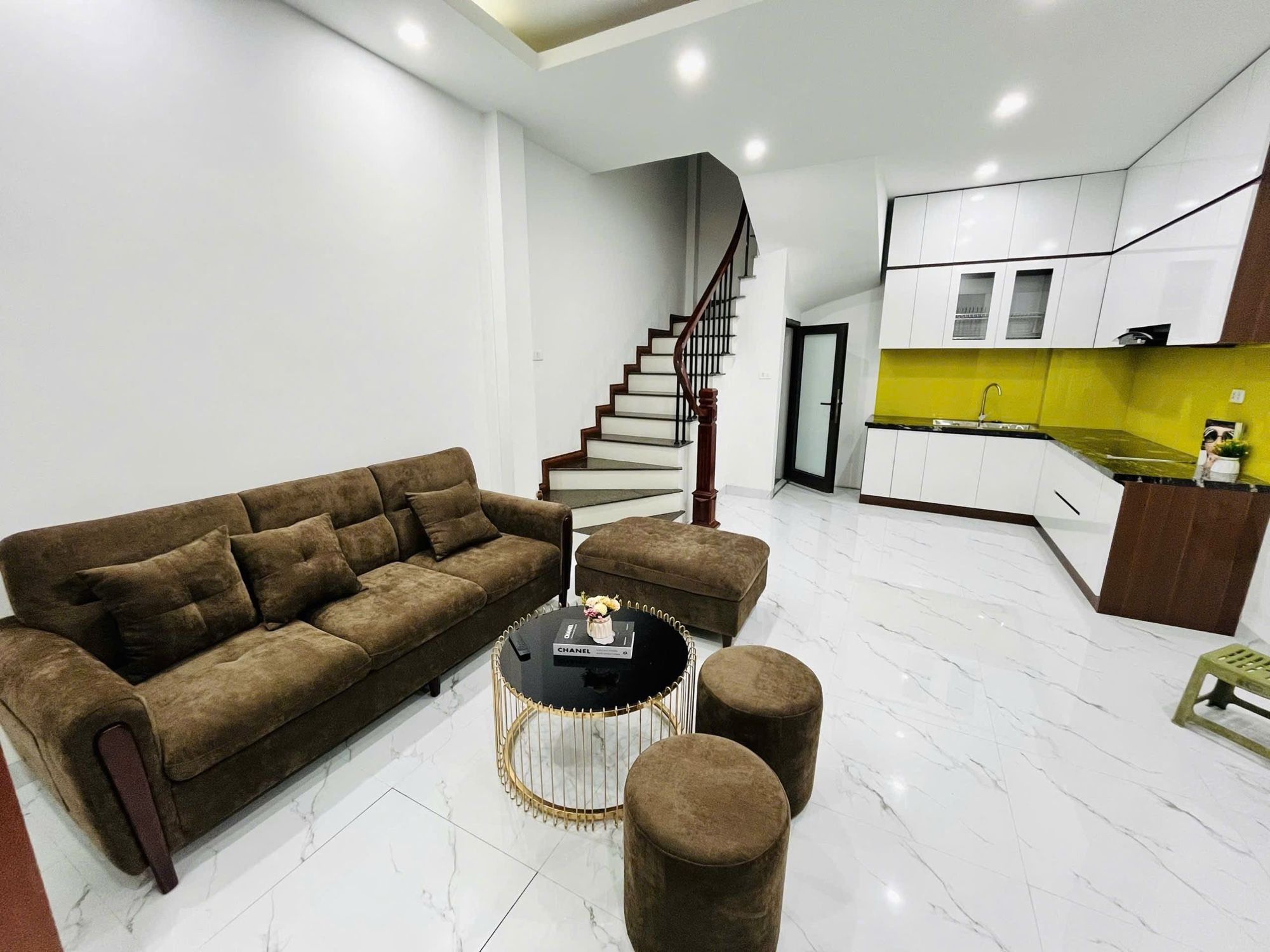 BÁN NHÀ NGỌC THỤY - LONG BIÊN - NHÀ ĐẸP Ở NGAY - SỔ ĐỎ CHÍNH CHỦ