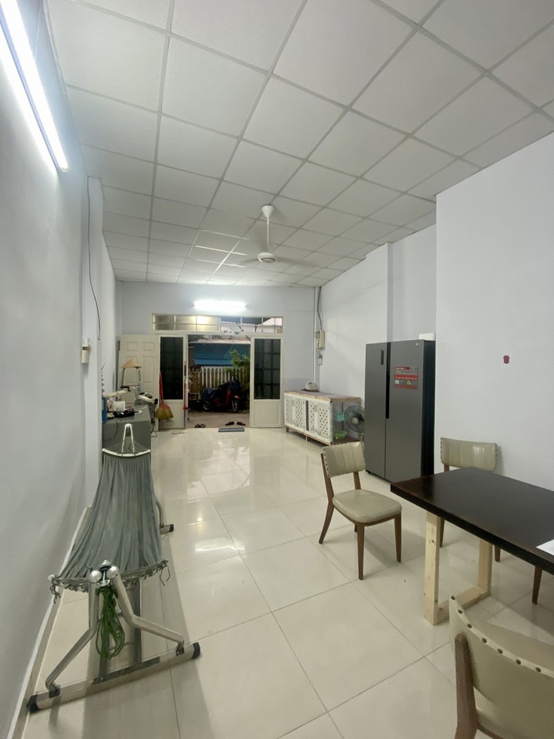 Bán nhà đường Số 13, Phước Long, HCM. 73m2, 2 tầng, 3PN, SH. Giá 4.35 tỷ.