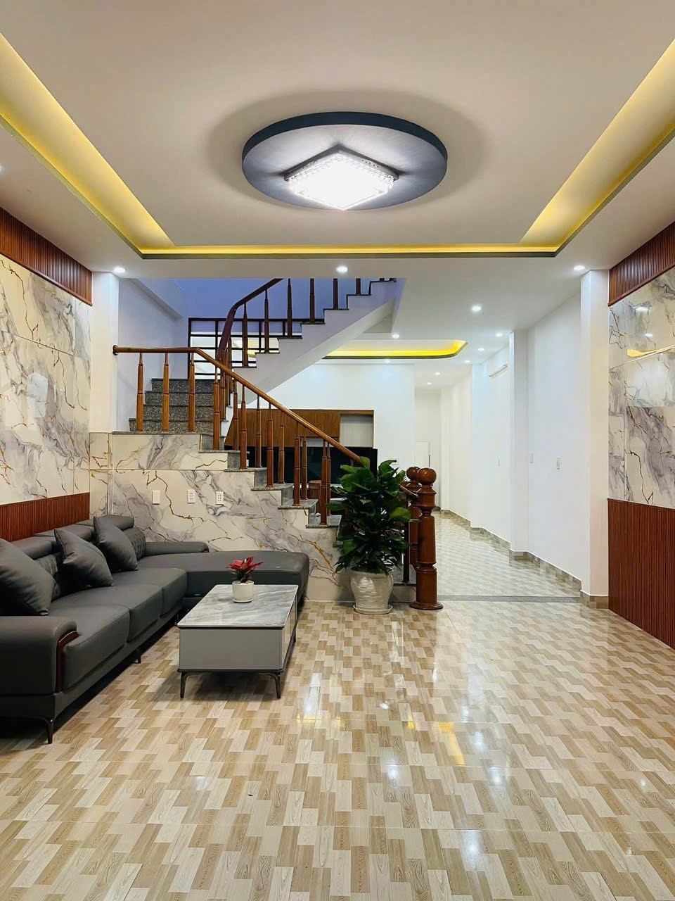 BÁN NHÀ 2 TẦNG ĐẸP – ĐƯỜNG MAI ANH TUẤN, HÒA XUÂN – CHỈ 6,5 TỶ!