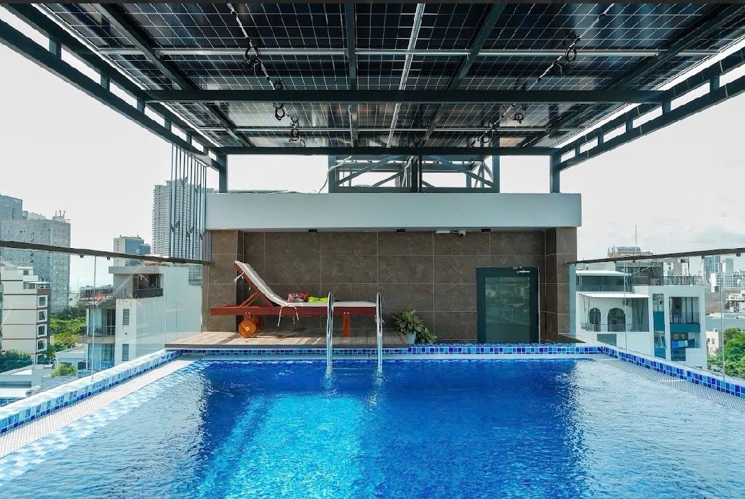 BÁN KHÁCH SẠN 8 TẦNG – SÁT BIỂN, TRUNG TÂM SƠN TRÀ, ĐÀ NẴNG