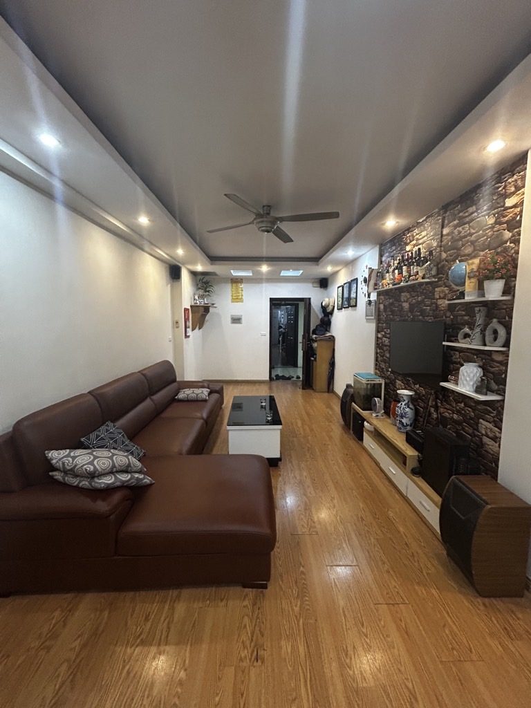 ** CẦN BÁN CHUNG CƯ SÀI ĐỒNG – LONG BIÊN 76m2, giá 4,45 tỷ **