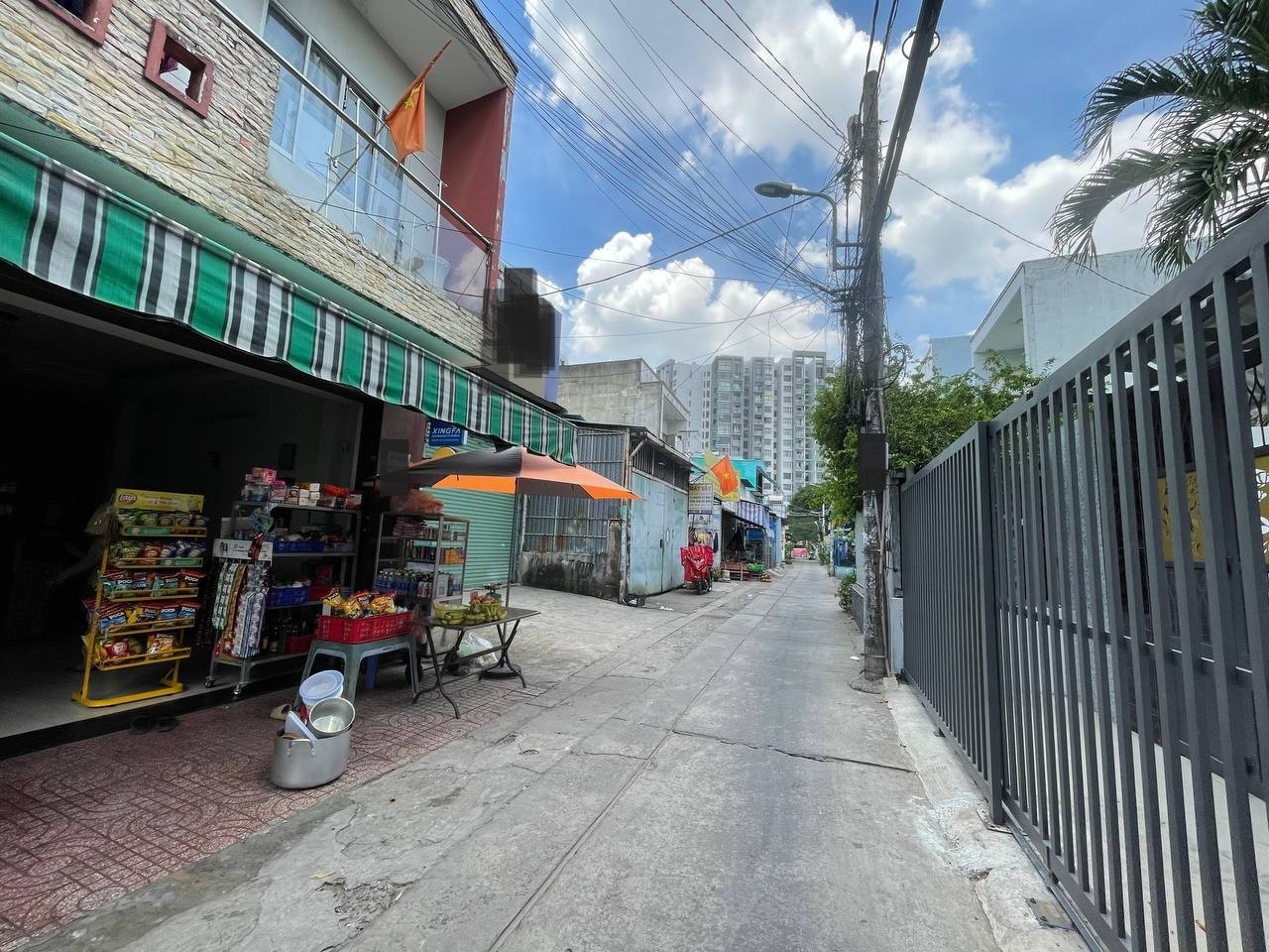 Bán nhà Khu Sơn Kỳ, Tân Phú - CN 90m2, Ngang 5m, 3T - Hẻm 5m xe tải thông