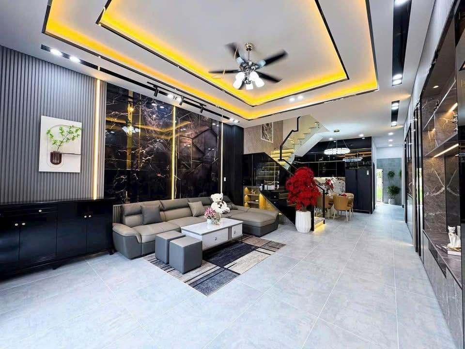 **Bán nhà HXH Nguyễn Văn Vĩnh, phường 4, Tân Bình; 4,2x20m - 4 tầng