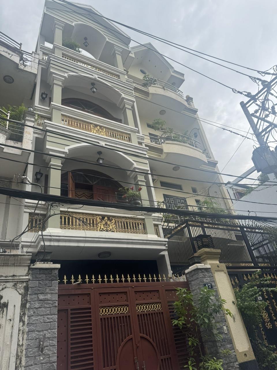**Bán nhà MT Phan Văn Sửu** phường 13 quận Tân Bình; 7x15 nhà ga T3