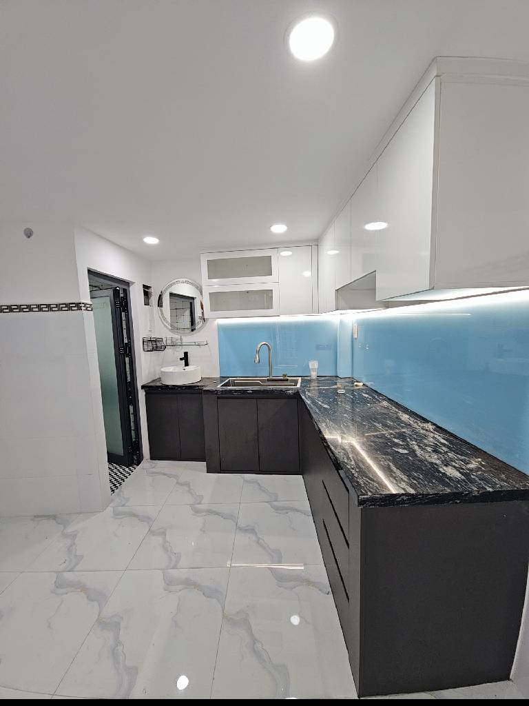 Bán nhà 3 TẦNG - 25M2 - TRẦN VĂN QUANG hơn 2 tỷ