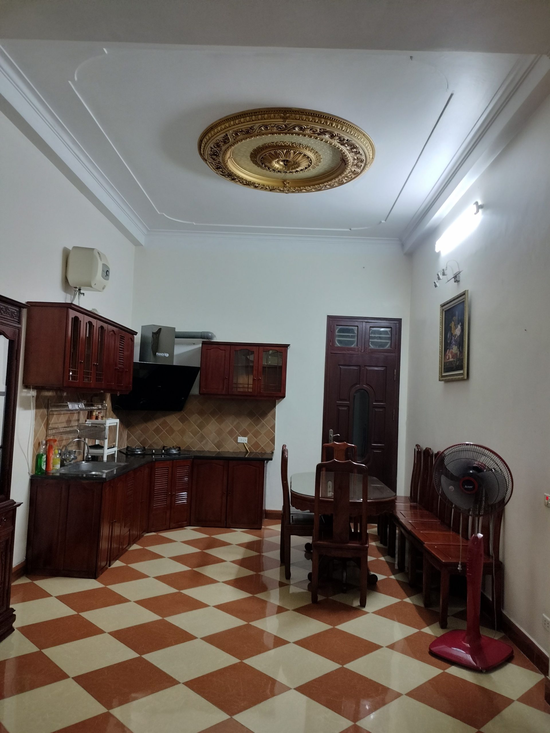 BÁN NHÀ NGUYỄN VĂN CỪ – LONG BIÊN -63.2M² – 4 TẦNG Ô TÔ VÀO NHÀ – GẦN PHỐ – TIỆN ÍCH NGẬP TRÀN