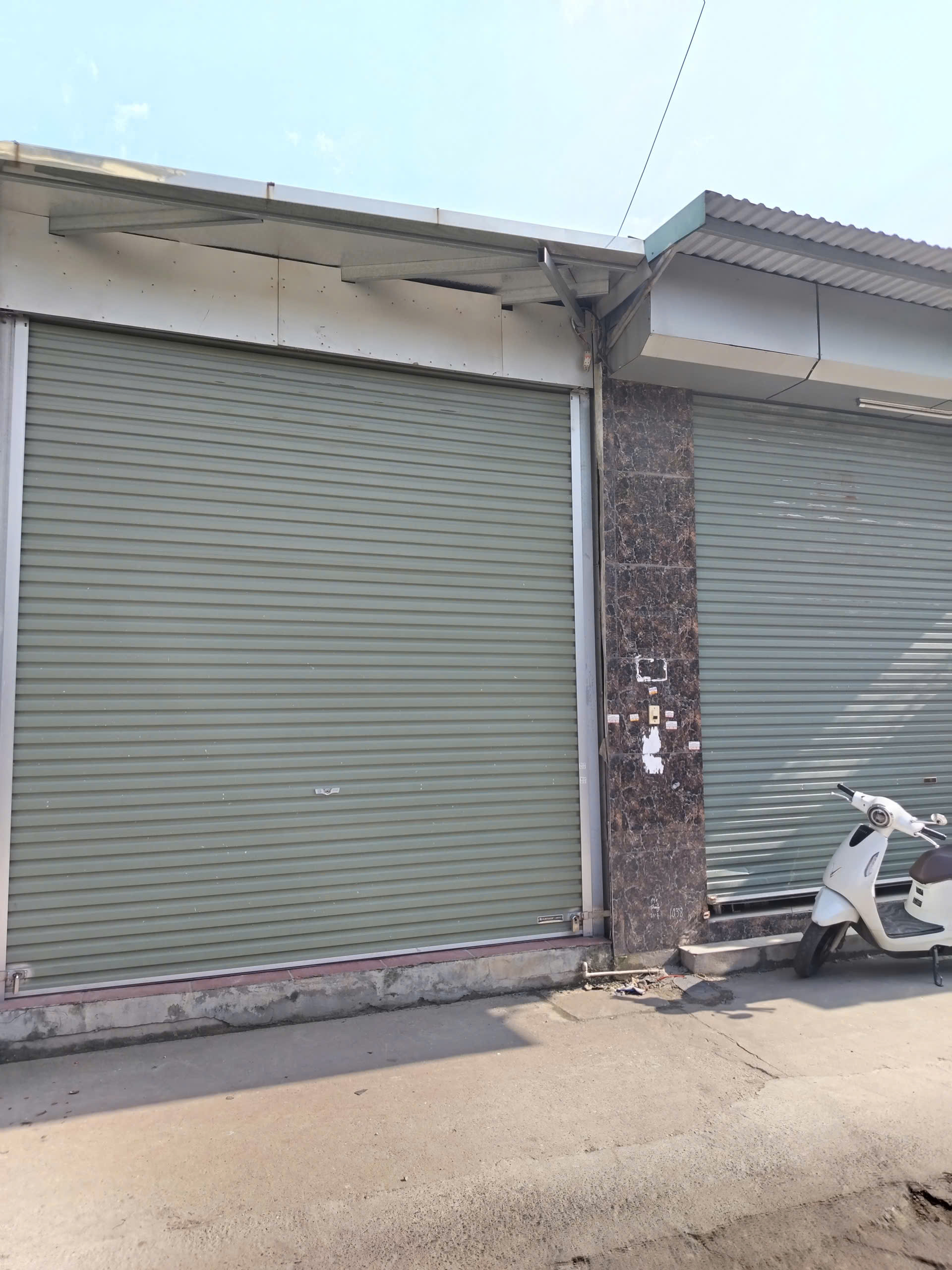 Cho thuê kho xưởng tại Thịnh Liệt, 115m² + gác lửng 100m² 13 triệu/tháng