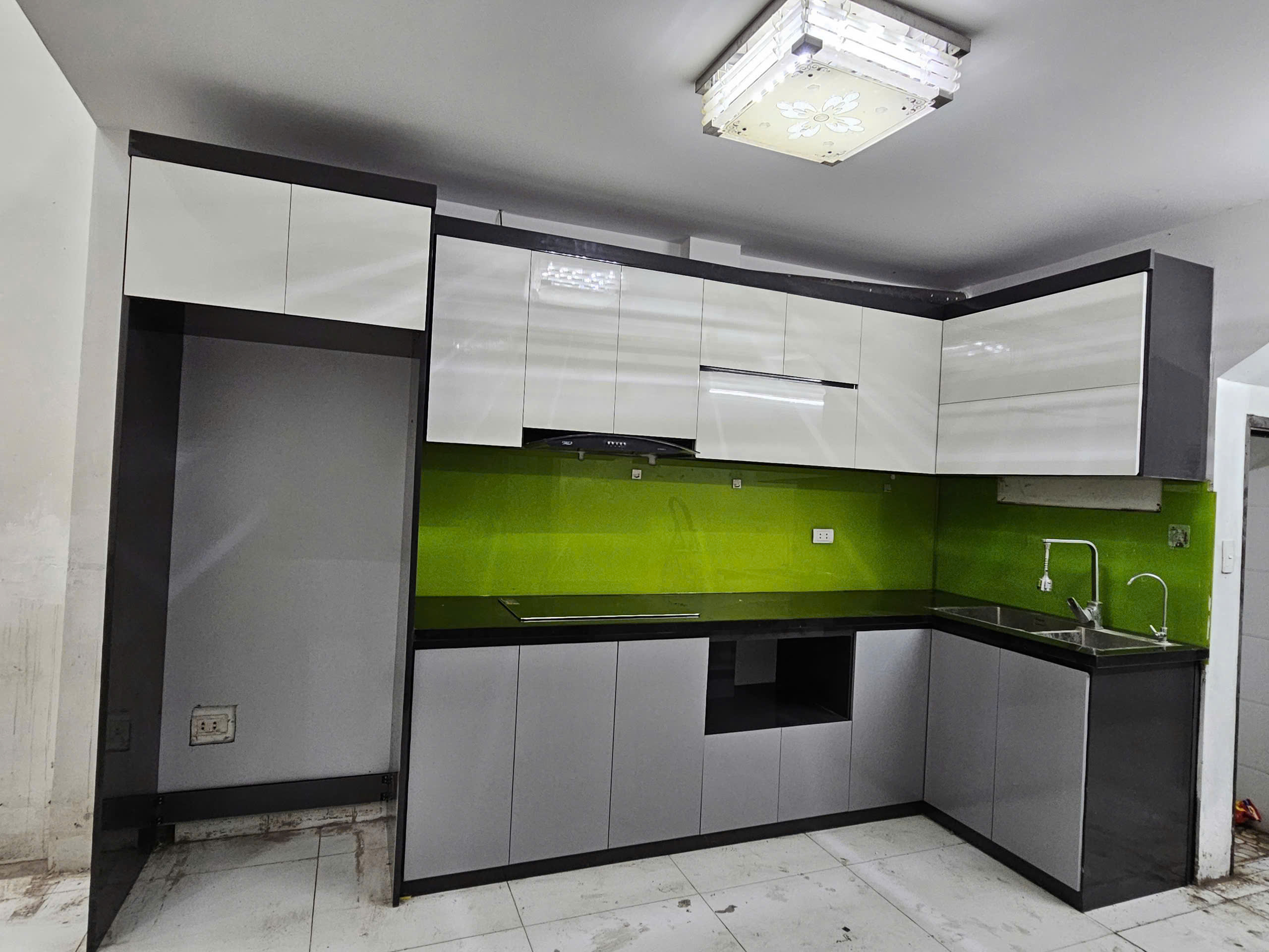 Cho thuê nhà ngõ 205 Định Công, 40m² x 5 tầng, 3PN, 3 WC, 12.5 Triệu