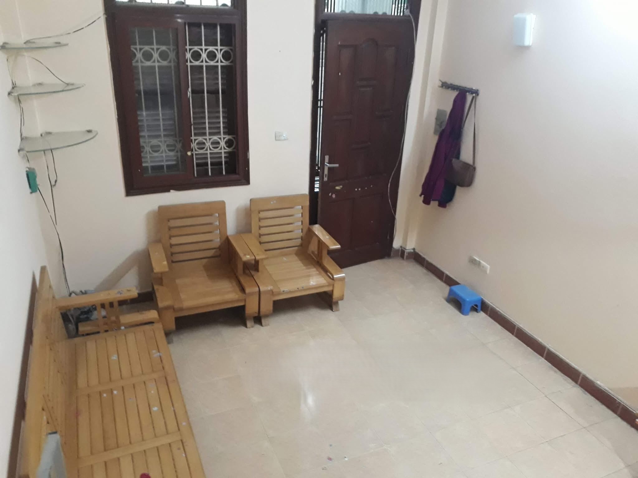 Cho thuê nhà ngõ Đông Tác, 25m² x 4 tầng, 2PN, 3 WC, 8 Triệu