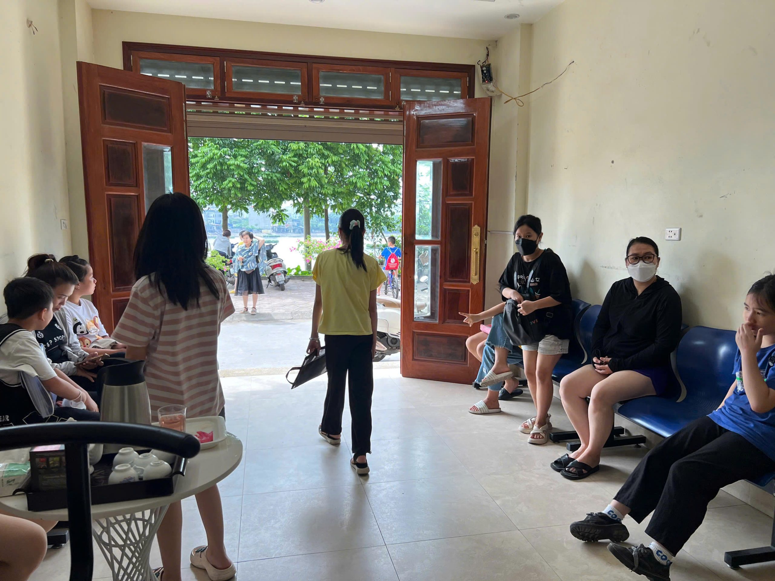 Cho thuê nhà ngõ 211 Khương Trung, 5 tầng x 55m2, 8PN, 5 WC, 20 Triệu