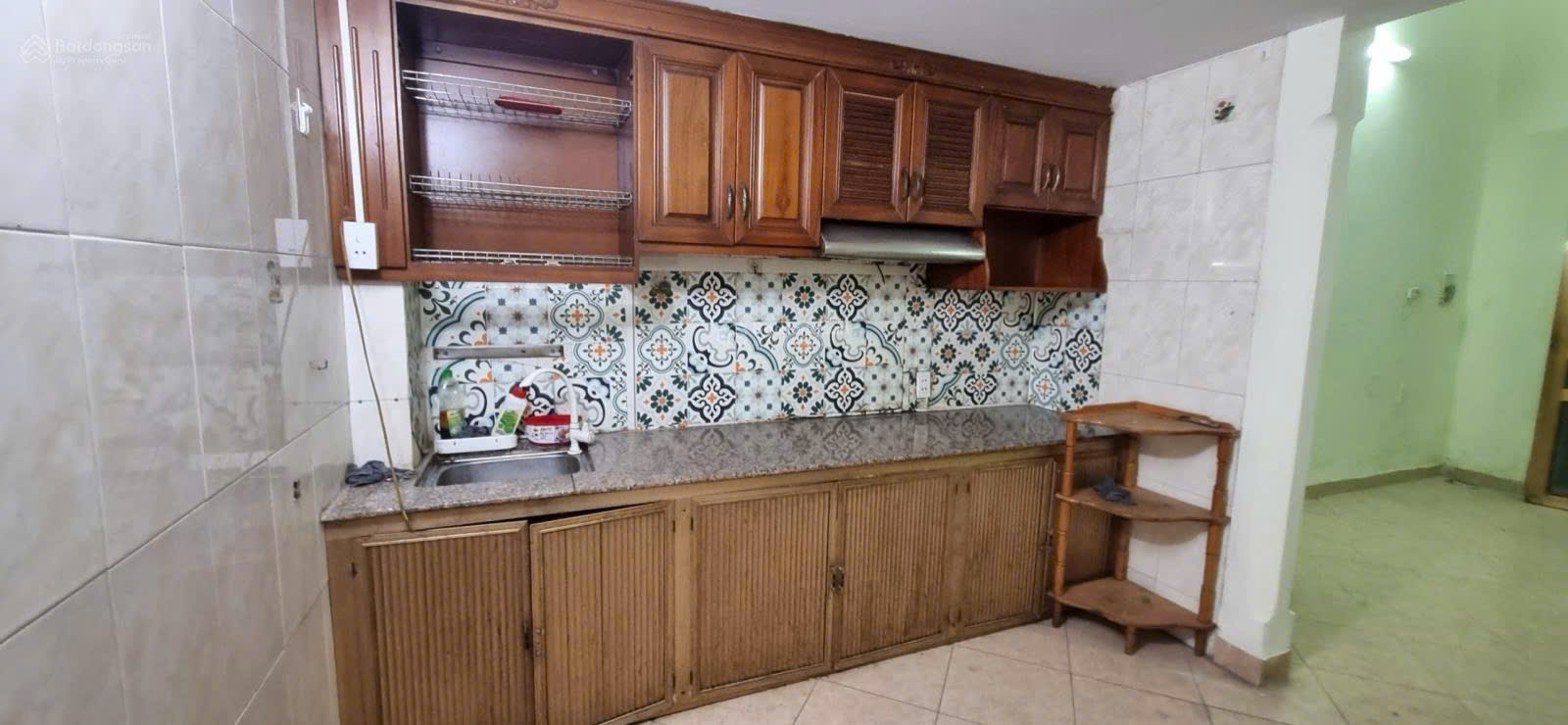 Cho thuê nhà nguyên căn 190 Lò Đúc 4 tầng x 30m2, 2 ngủ, 2 WC, 8.5 triệu