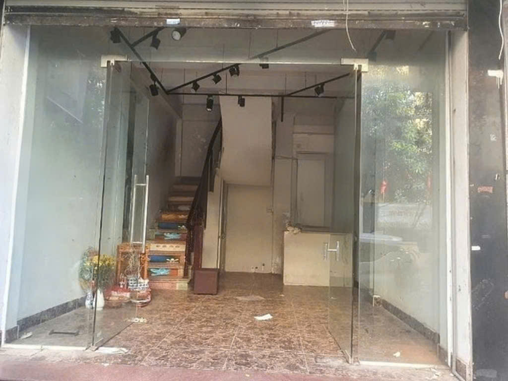 Cho thuê nhà Mặt Phố KD Trần Hữu Tước 24m² x 5 tầng, mặt tiền 4m 17 triệu/tháng