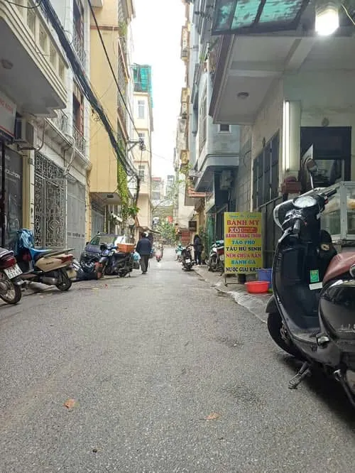 [295] Chính chủ bán Nhà Phố Phân Lô Quận Đống Đa, cách MP 20m, 5 Tầng, Mặt Tiền Rộng, Kinh Doanh - Ở Tốt