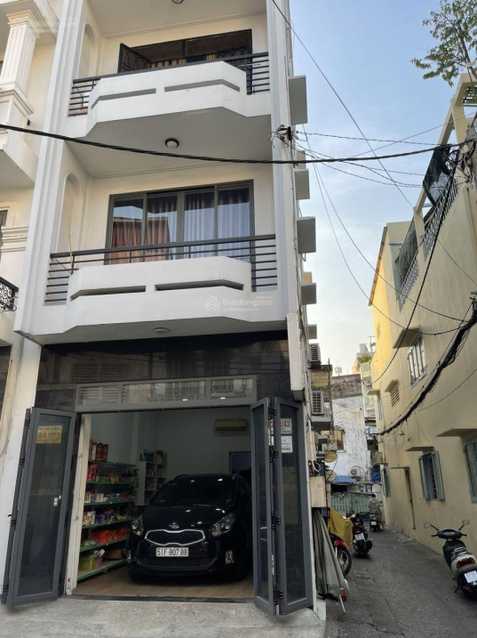 (Bán gấp - giá tốt) Bán nhà mới Bình Thạnh, cạnh chợ Bà Chiểu, DT 56 m2 (4x14), 4 tầng, giá 8,5 tỷ