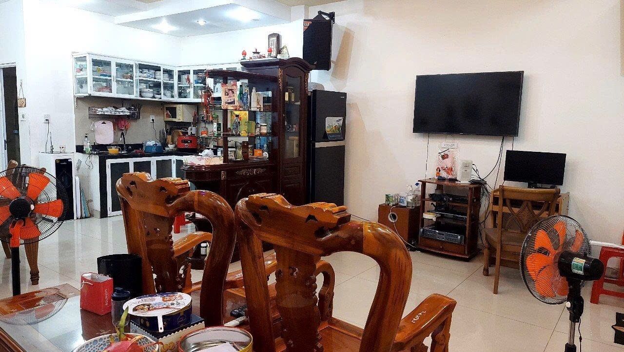 bán nhà 3 tầng, mặt tiền kẹp kiệt Ông Ích Khiêm, P Hải Châu 2, Q Hải Châu , Tp Đà Nẵng