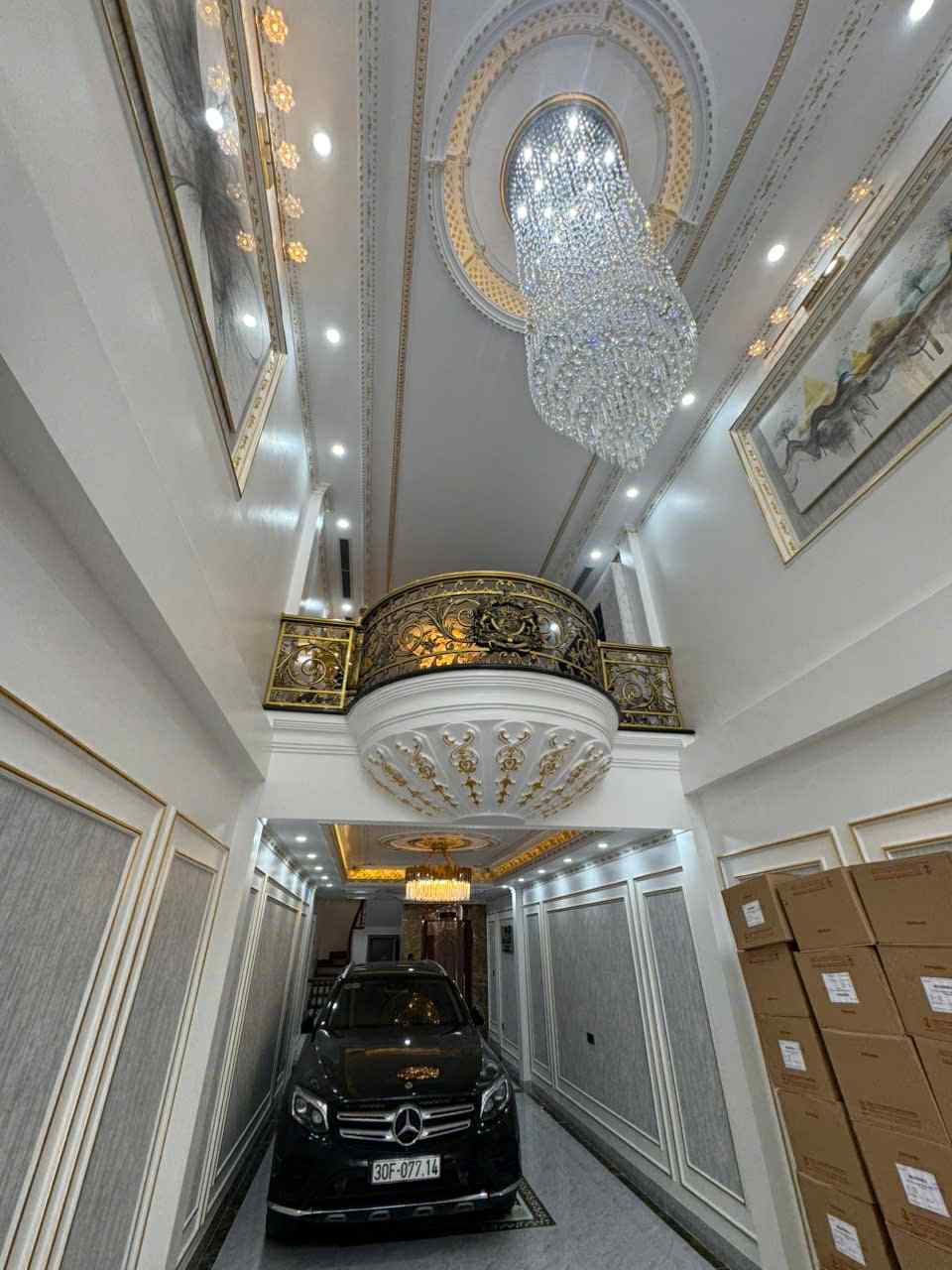 bán nhà mặt phố Phúc Đồng, 8 tầng thang máy, full nội thất, vừa ở vừa kinh doanh