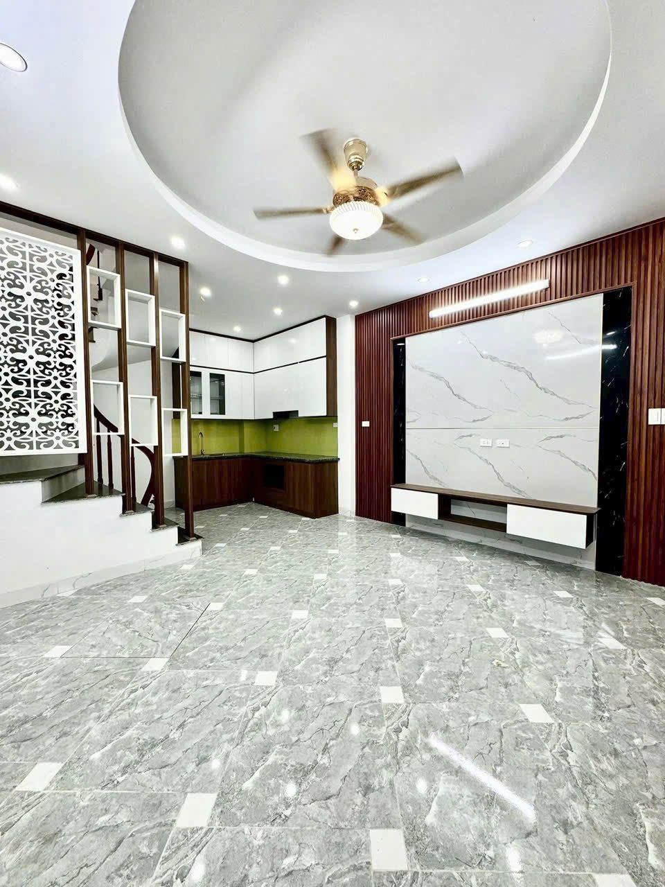 NHÀ ĐẸP MỚI TINH – SỔ ĐỎ CHÍNH CHỦ – VỊ TRÍ VÀNG THẠCH BÀN