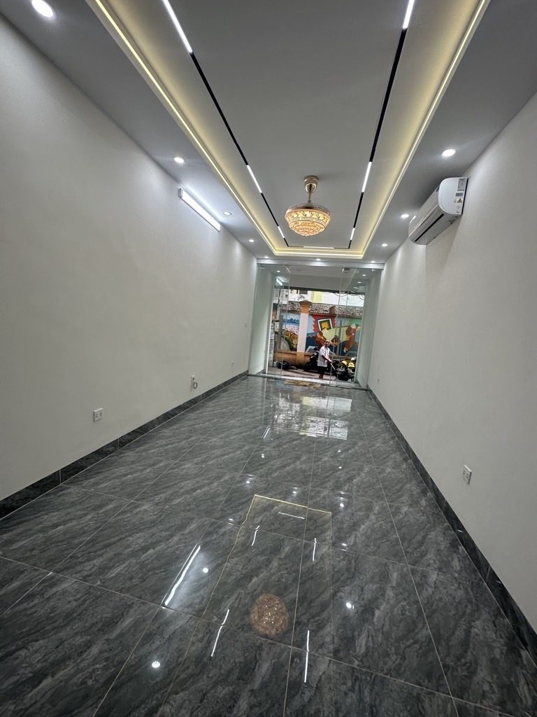 BÁN NHÀ NGỌC THUỴ LONG BIÊN, NGÕ THÔNG, Ô CHỜ THANG MÁY, DÂN XÂY, 70M NHỈNH10 TỶ (TL)