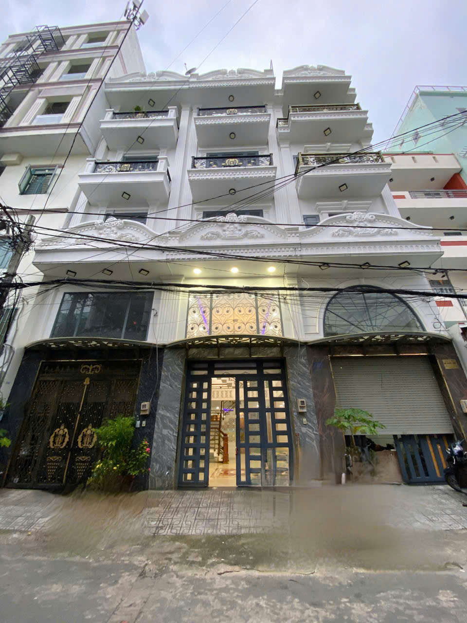 Bán nhà 5 tầng đẹp như mới, hẻm nhựa 8m - Lê Văn Quới, Bình Tân