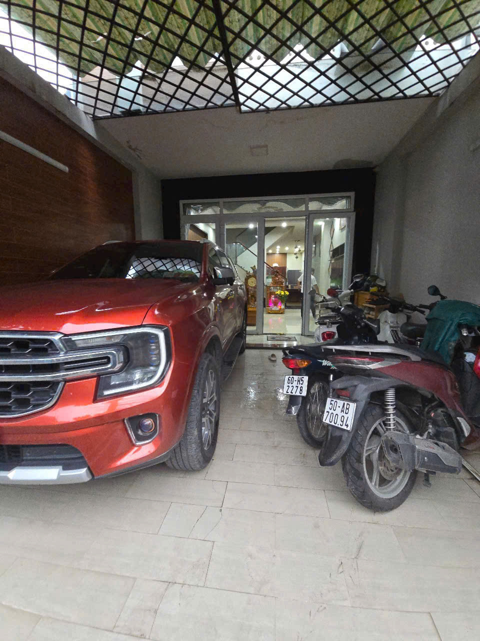 Bán nhà lầu đẹp SR, TC, đường nhựa thông, gần GX Lộc Lâm chỉ 3 tỷ 790