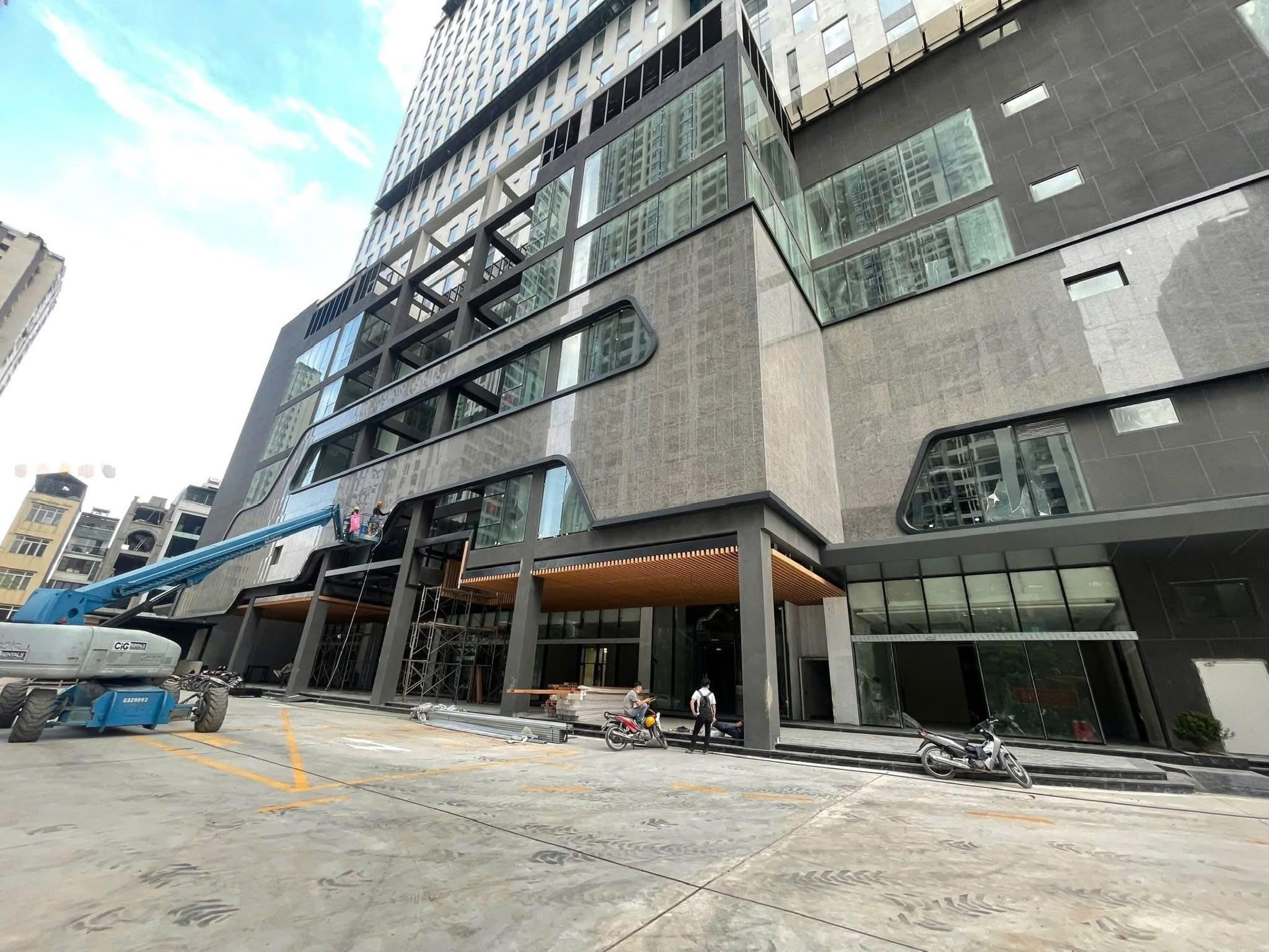 LỢI NHẬN DÒNG TIỀN 60 TRIỆU/1 THÁNG TRIỆU BỎ VỐN 2,5 TỶ, SỞ HỮU NGAY SÀN VĂN PHÒNG SỔ ĐỎ 136 HỒ TÙNG MẬU.