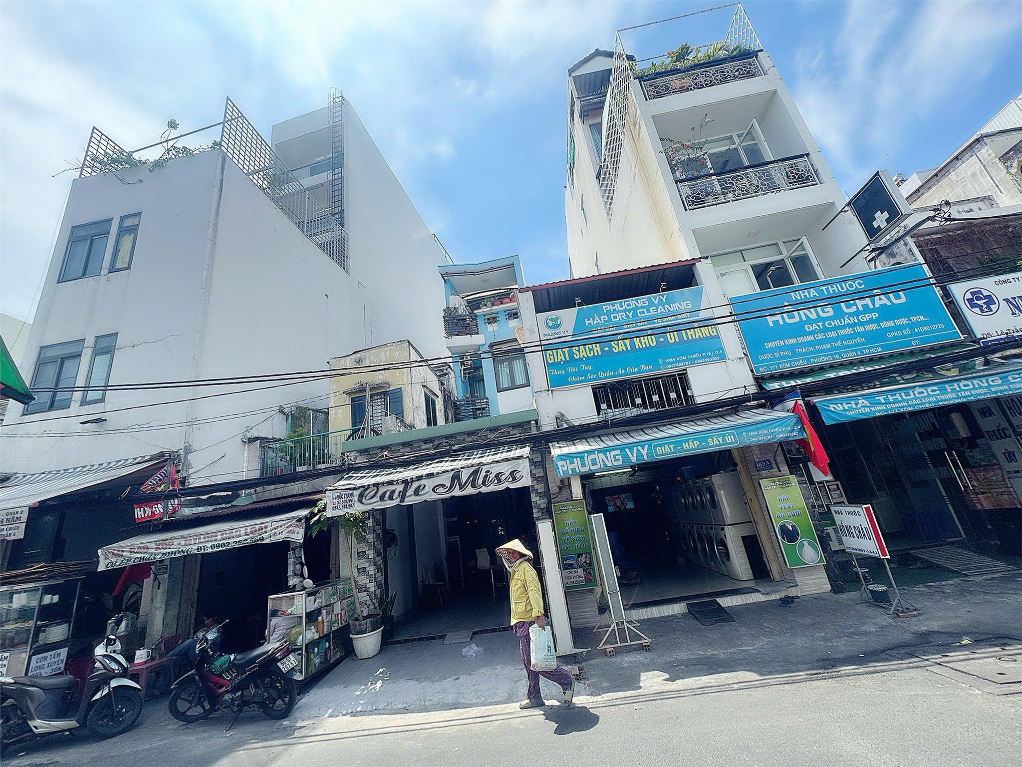 BÁN NHÀ 4 TẦNG - MẶT TIỀN KINH DOANH SIÊU ĐỈNH ĐƯỜNG XÓM CHIẾU, QUẬN 4 - GIANG GIANG: 0901611116