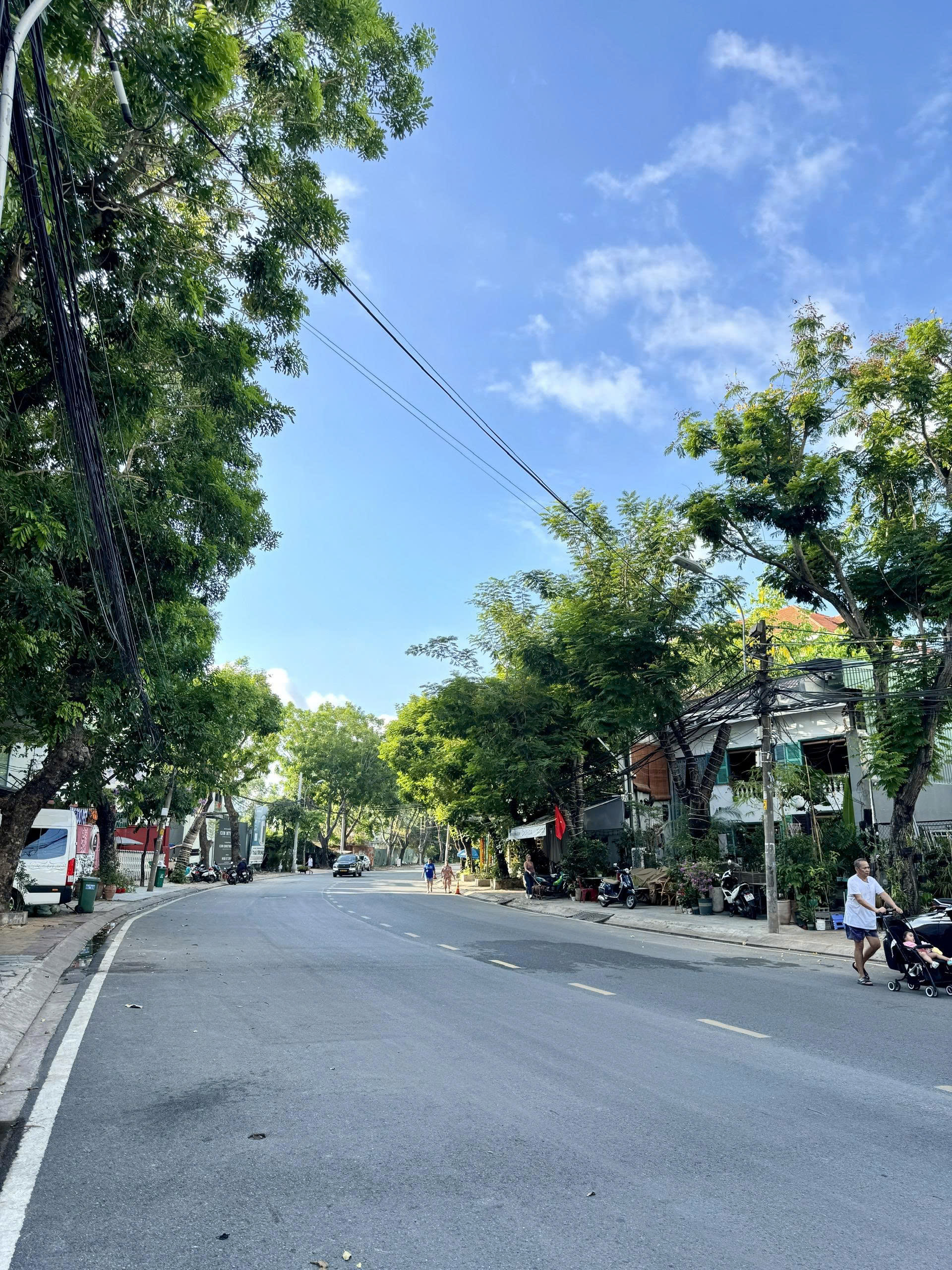 Chủ Gửi Biệt Thự Ngay Nguyễn Ư Dĩ. P Thảo Điền Quận 2.