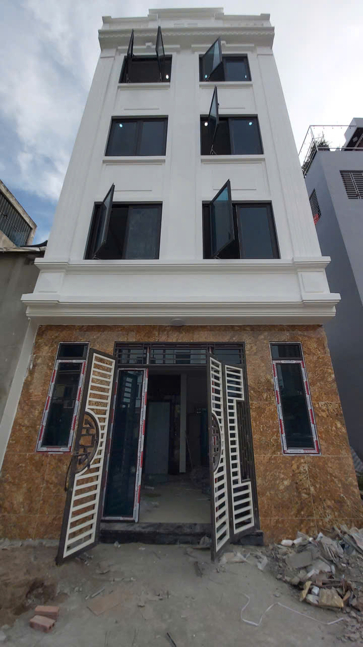 BÁN NHÀ MẬU LƯƠNG VIEW HỒ 5T MỚI XÂY, THANG MÁY - CHỈ 7.5 TỶ