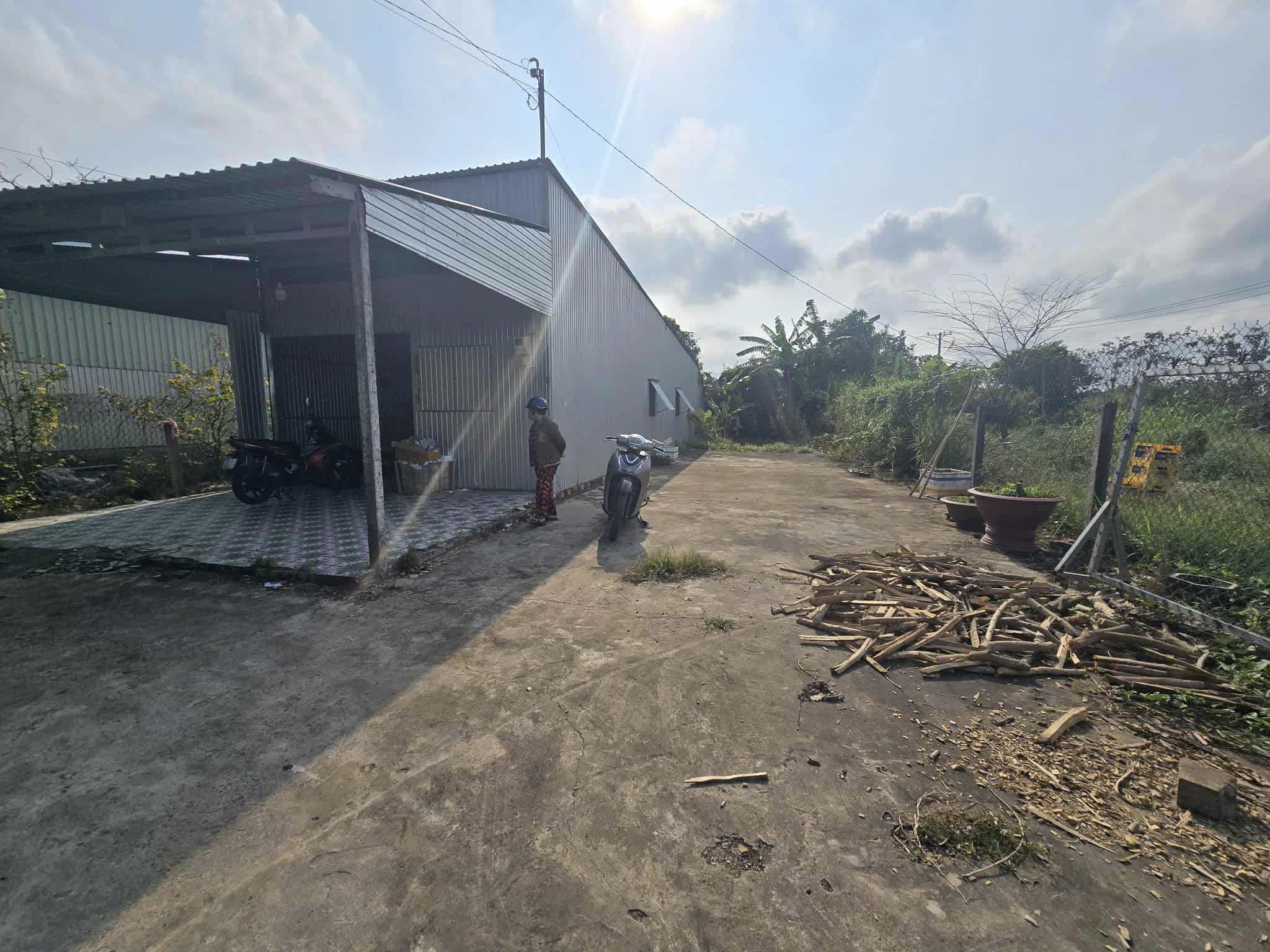 CHÍNH CHỦ BÁN LÔ ĐẤT 244M2, THỰC TẾ 328.6 M2 MẶT TIỀN NGUYỄN VIẾT XUÂN – TRUNG TÂM BÌNH THỦY, CẦN THƠ