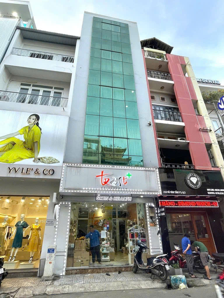 CHÍNH CHỦ BÁN NHÀ 5 TẦNG MẶT TIỀN KD Đ.VÕ VĂN TẦN, QUẬN 3 - NGANG ĐẸP 5M*14M - CHÀO CHỈ 37T - NHÀ 2 MT TRƯỚC SAU VỪA Ở