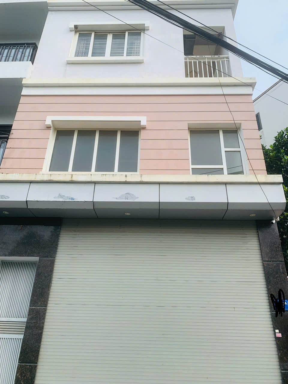 78m2