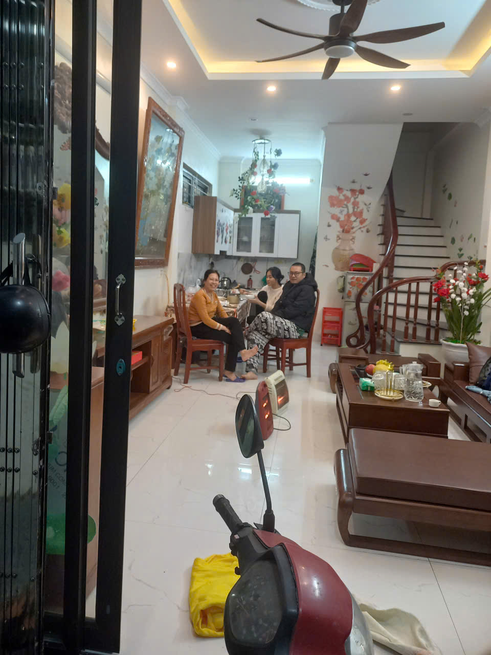 CẦN BÁN NHÀ 4 TẦNG - LÔ GÓC - NHÀ MỚI ĐẸP TP NAM ĐỊNH