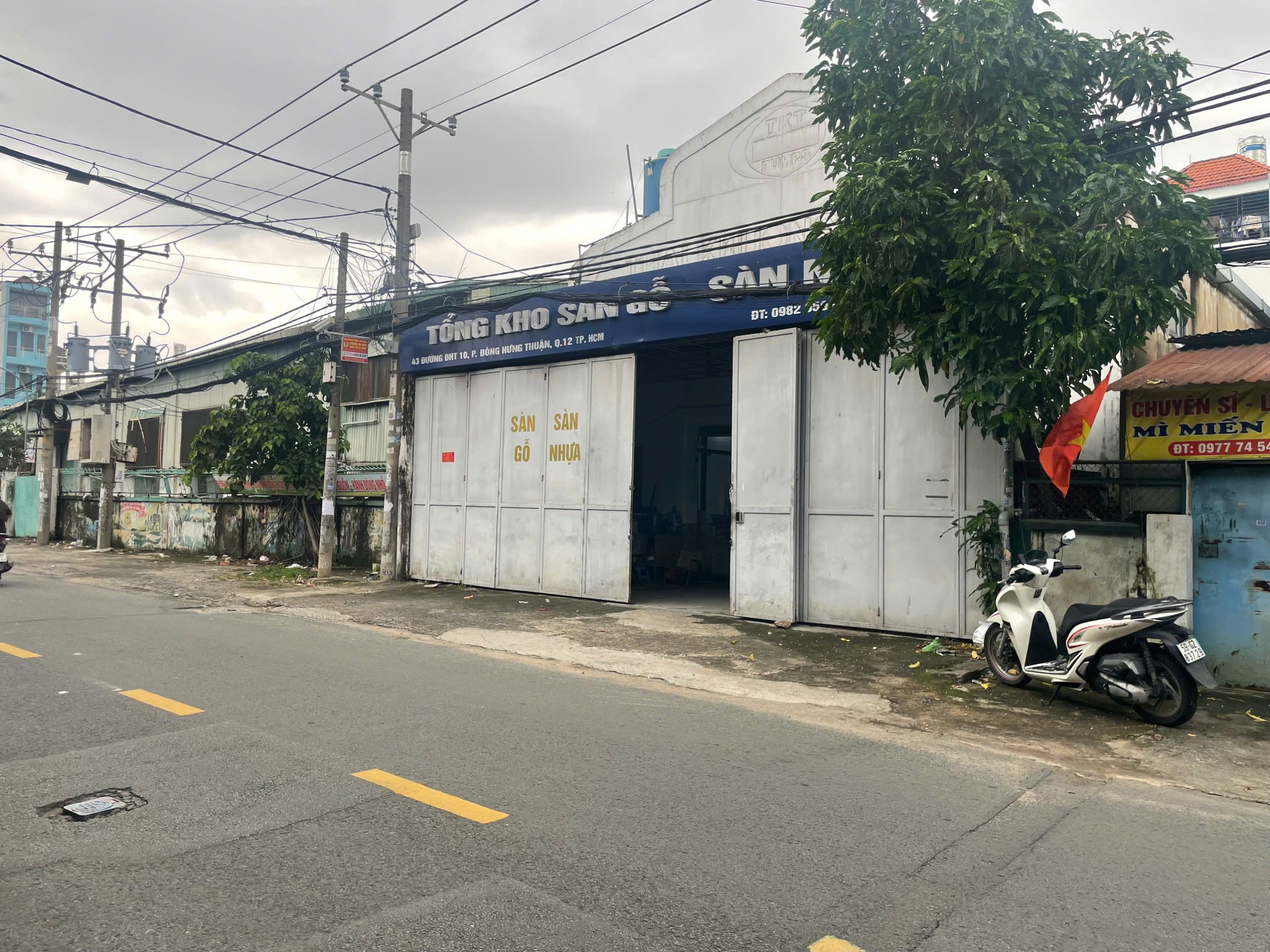 BÁN NHÀ (10.2x28) MẶT TIỀN ĐÔNG HƯNG THUẬN 10 THÔNG KDC AN SƯƠNG, Q12