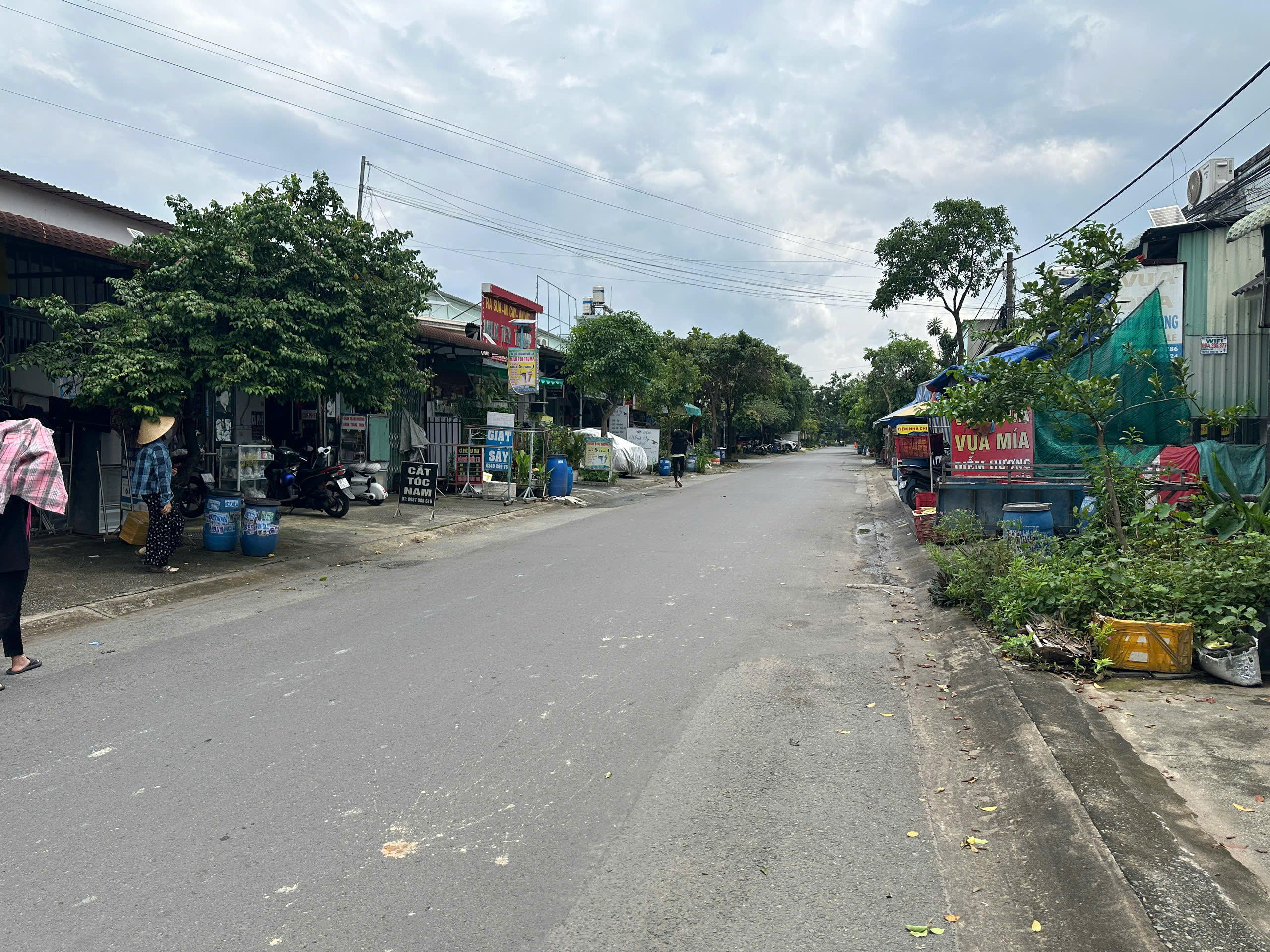 Bán đất 470m², Ngang KHỦNG 10M,đường nhựa 8M thông,gần Chiêu Liêu