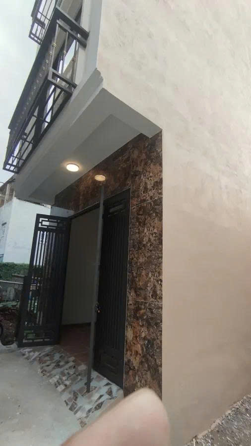 Bán Nhà 47m2 x 3 tầng, MT 4.5m Giá 7.5 tỷ Quyết Thắng - Hà Đông - Gần trường ĐẠI HỌC