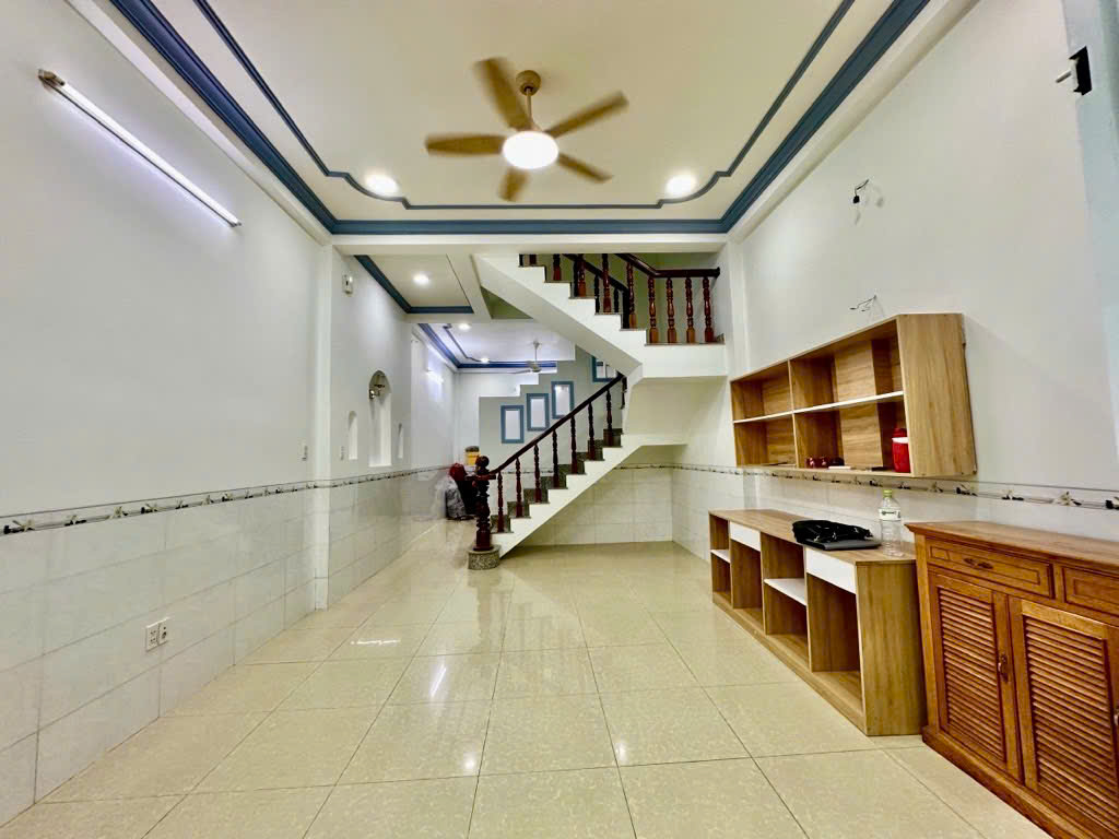 NHÀ ĐẸP 3 TẦNG – HXH - LINH TÂY, THỦ ĐỨC - CHỈ 6.3 TỶ