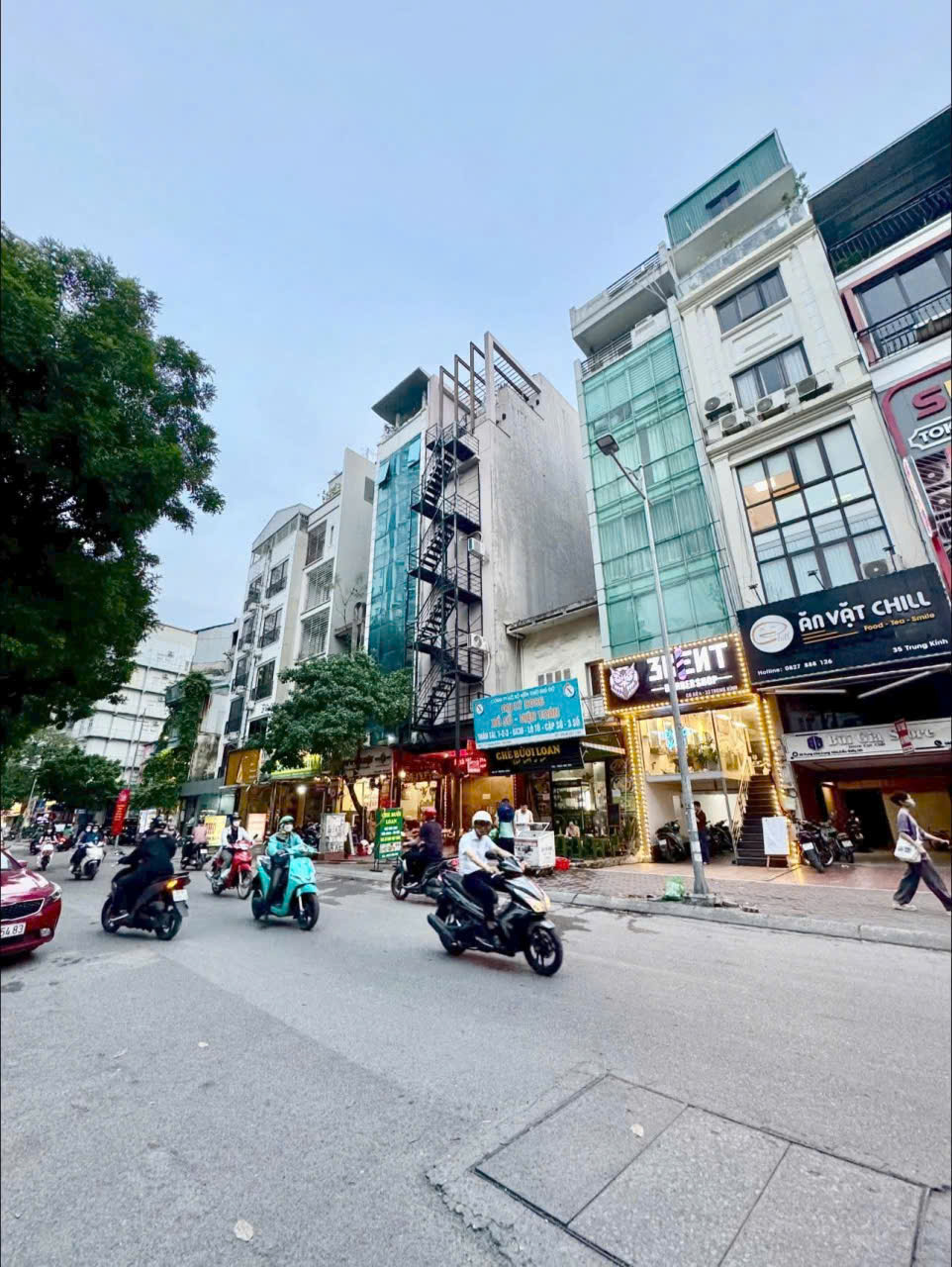 90m2
