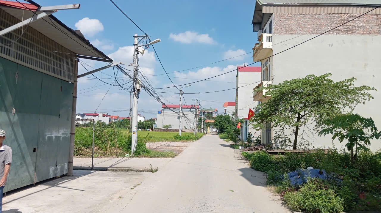 Bán đất Thuận Thành, Bắc Ninh. 80m2 * mt 4,5m * 3,15 tỷ. ô tô tránh, kinh doanh