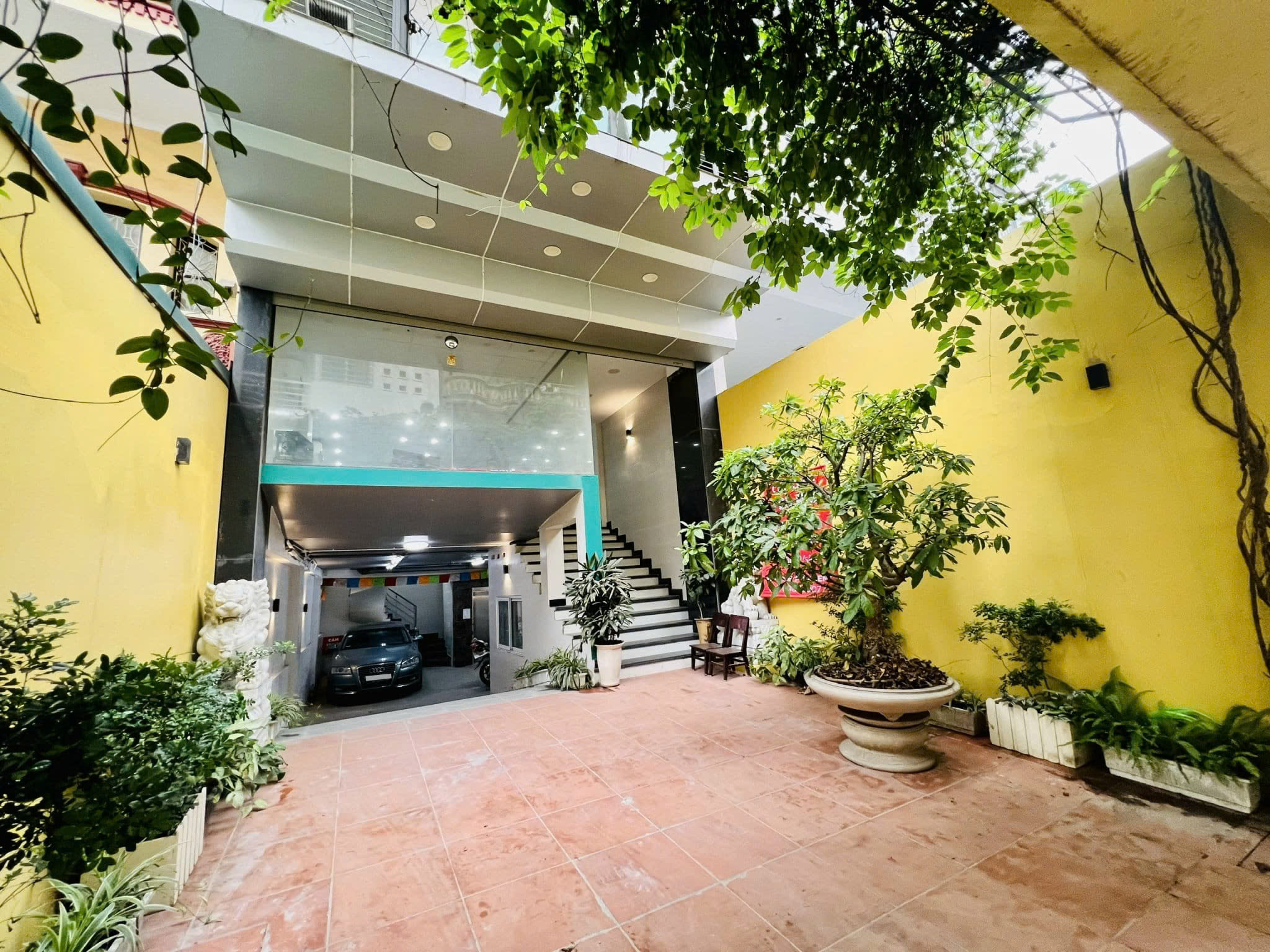 SIÊU PHẨM 9 TẦNG - VIEW TRỌN HỒ TÂY - VÕNG THỊ - 52 TỶ.