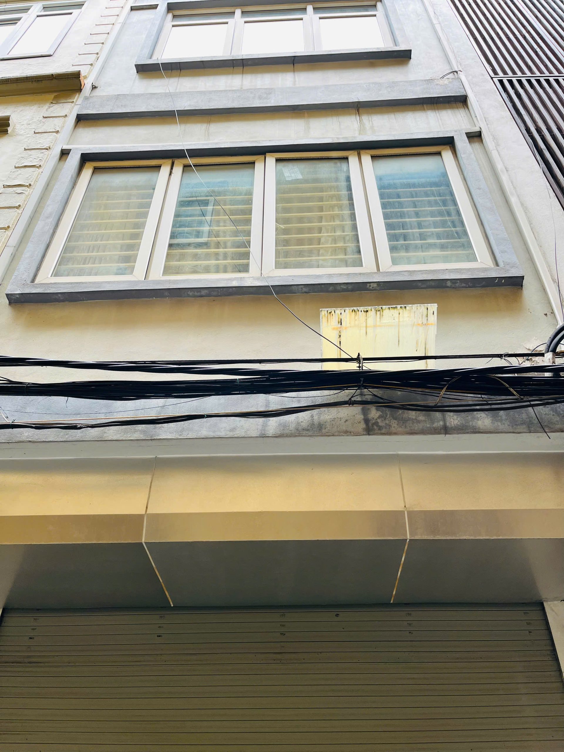 Bán nhà 7 tầng thang máy Hoàng Văn Thái – Vương Thừa Vũ, ô tô tránh, view hồ Đầm Hồng – ở sướng, làm văn phòng đỉnh