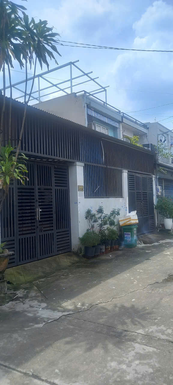 BÁN 2 CĂN NHÀ HẺM RỘNG THỚI TAM THÔN 17 – VỊ TRÍ ĐẸP, HÓC MÔN