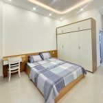 90m2 - 1