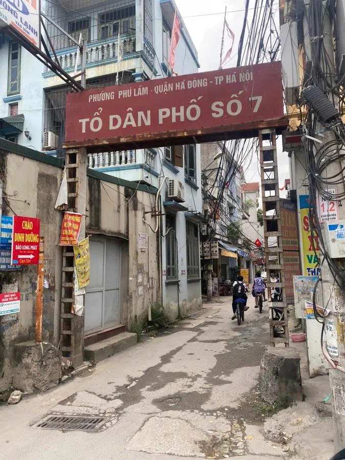 Bán nhà Huyền Kỳ - Hà Đông 55m x 3 tầng, MT 3.7m Giá 6 tỷ , 15m ra ô tô tránh , vị trí đẹp