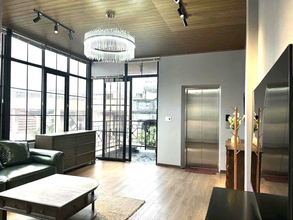 TÂY HỒ 70M x6 TẦNG THANG MÁY,FULL NỘI THẤT-16,8 TỶ,NGÕ THÔNG,RỘNG,LÔ GÓC,DÒNG TIỀN 50TR