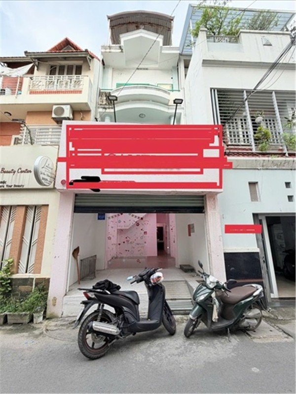 NHÀ VỊ TRÍ ĐẸP- GIÁ TỐT CẦN BÁN NHANH căn nhà tại quận Tân Bình, TPHCM